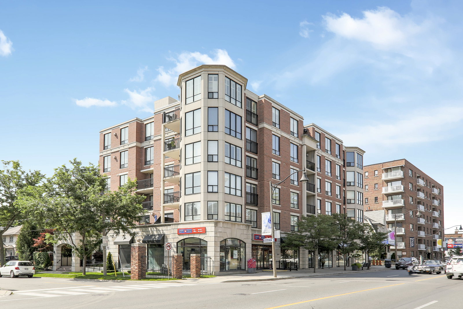 Alexandra Gate condo