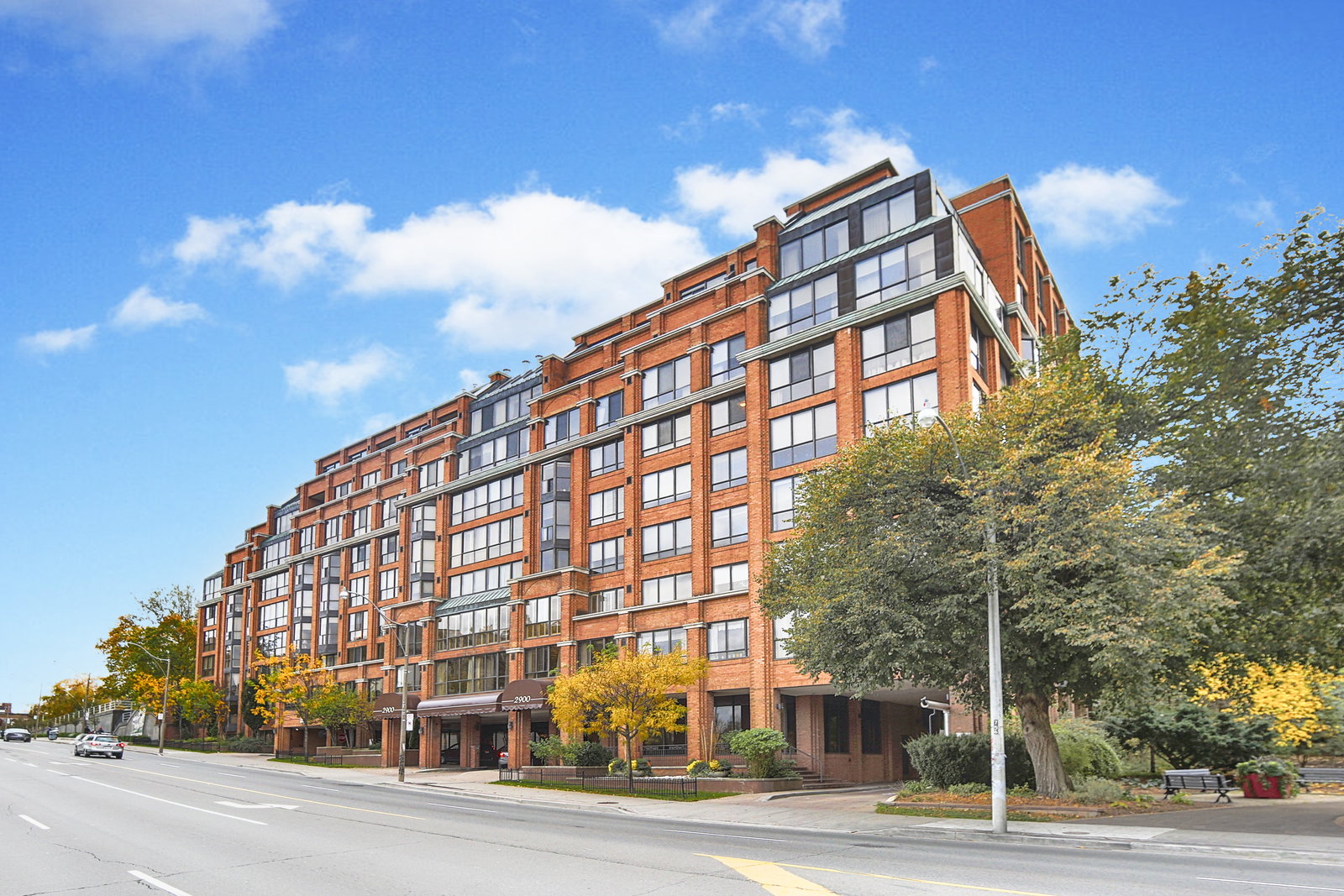 Residences of Muir Park condo