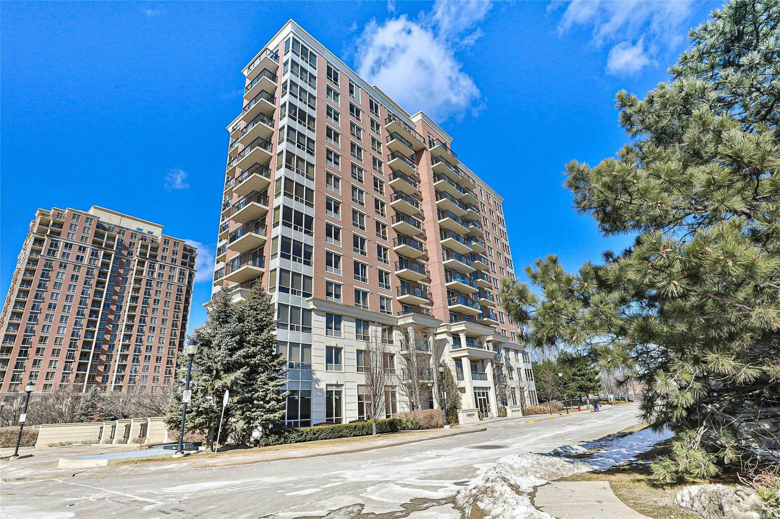 Carrington Place Condos exterior