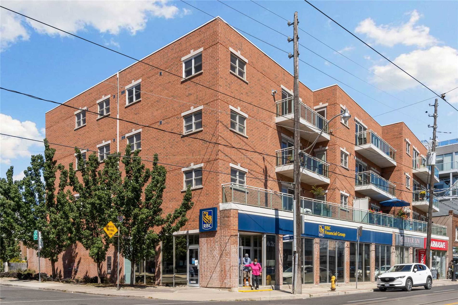 1 Lawlor Avenue exterior
