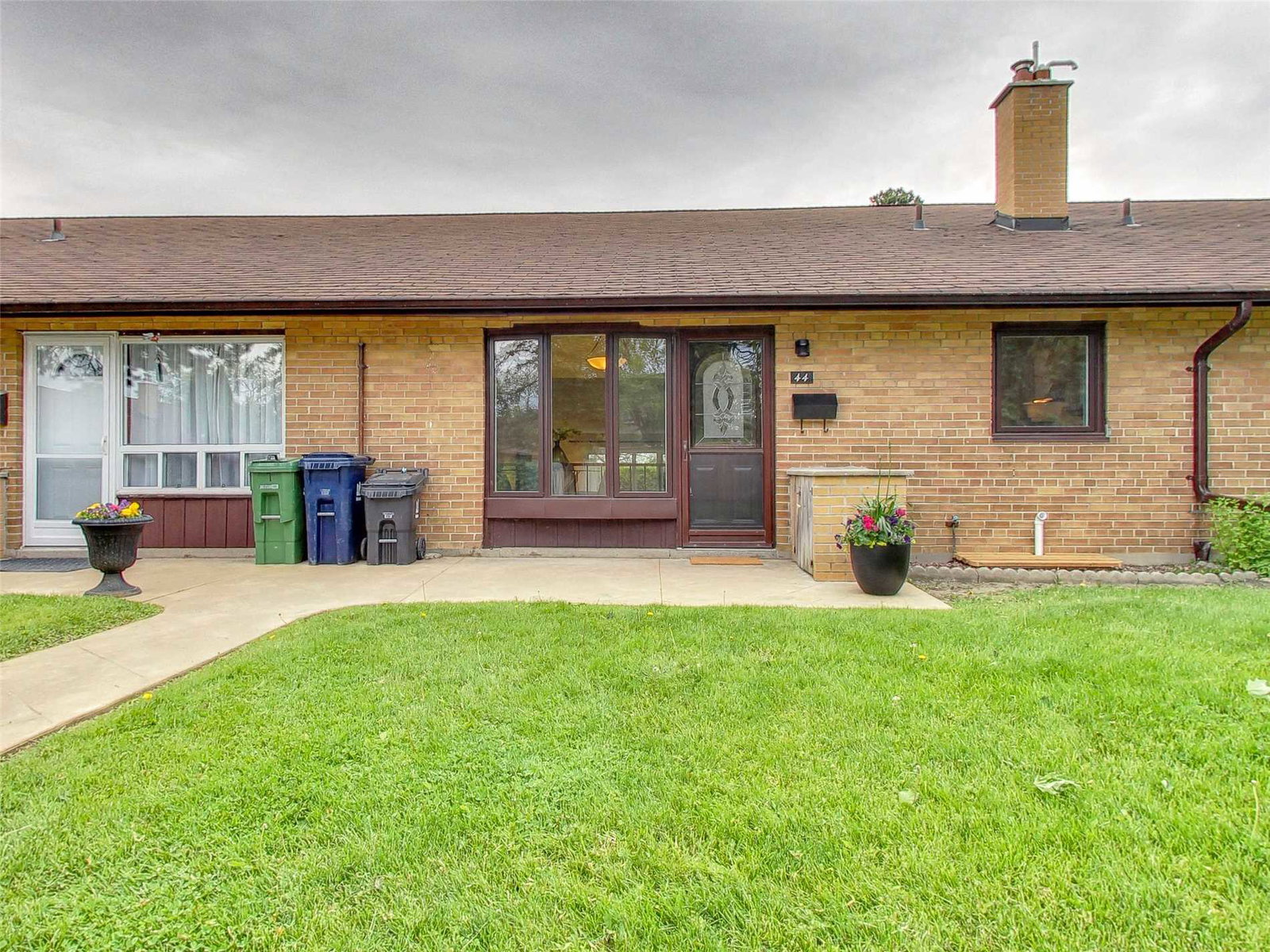 Southill Drive Townhomes condo