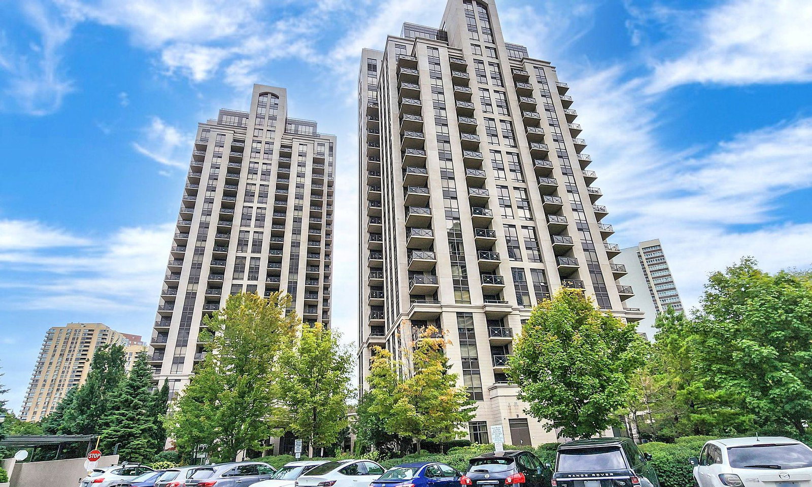 The Rosewood Condos exterior