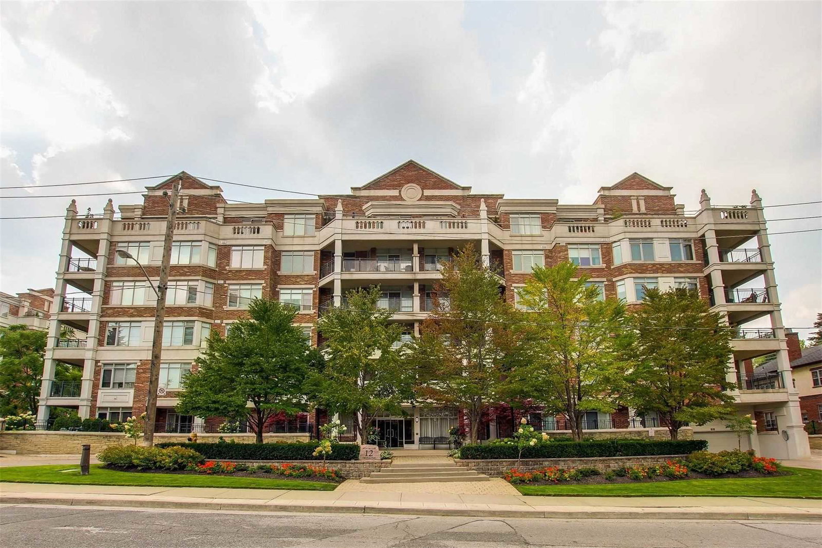Kensington at Old Mill II Condos condo