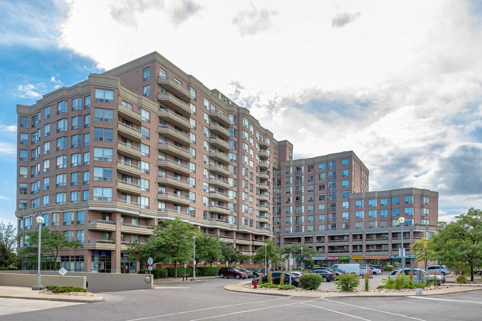 Oasis Condos exterior