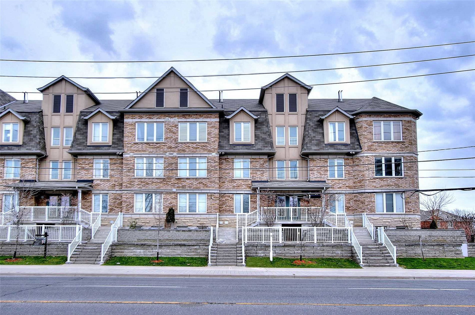 The Balsam Townhomes condo