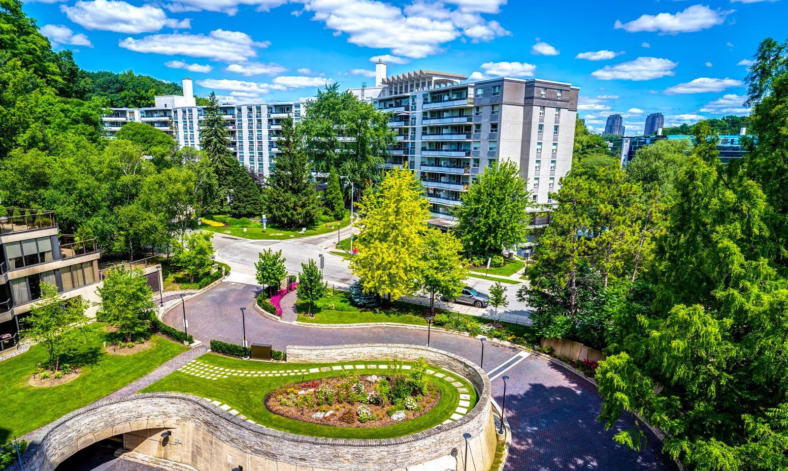 York Mills Place Condos condo