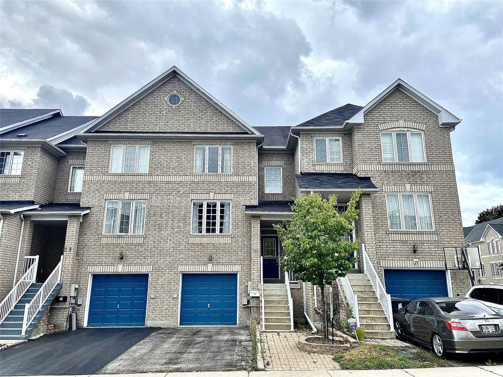 Warden Avenue Townhouses condo