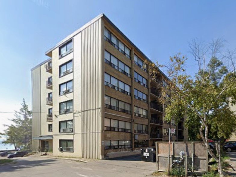 2 Royal York Road exterior