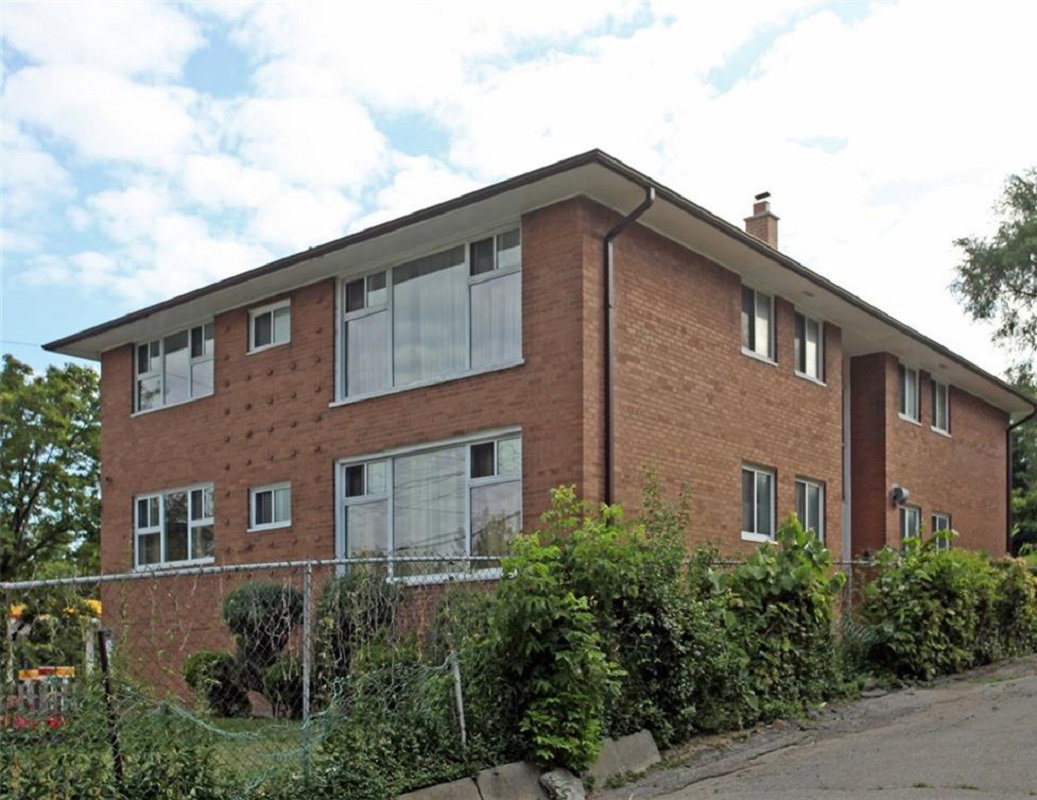 575 Birchmount Road exterior