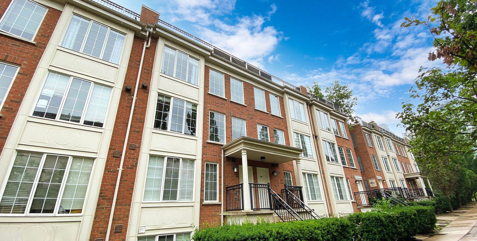 Everson Drive Townhomes condo