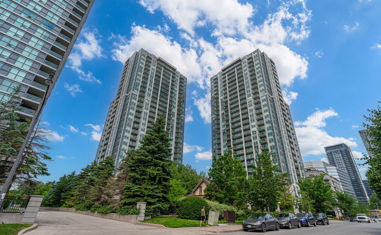 The Residence of Avondale condo
