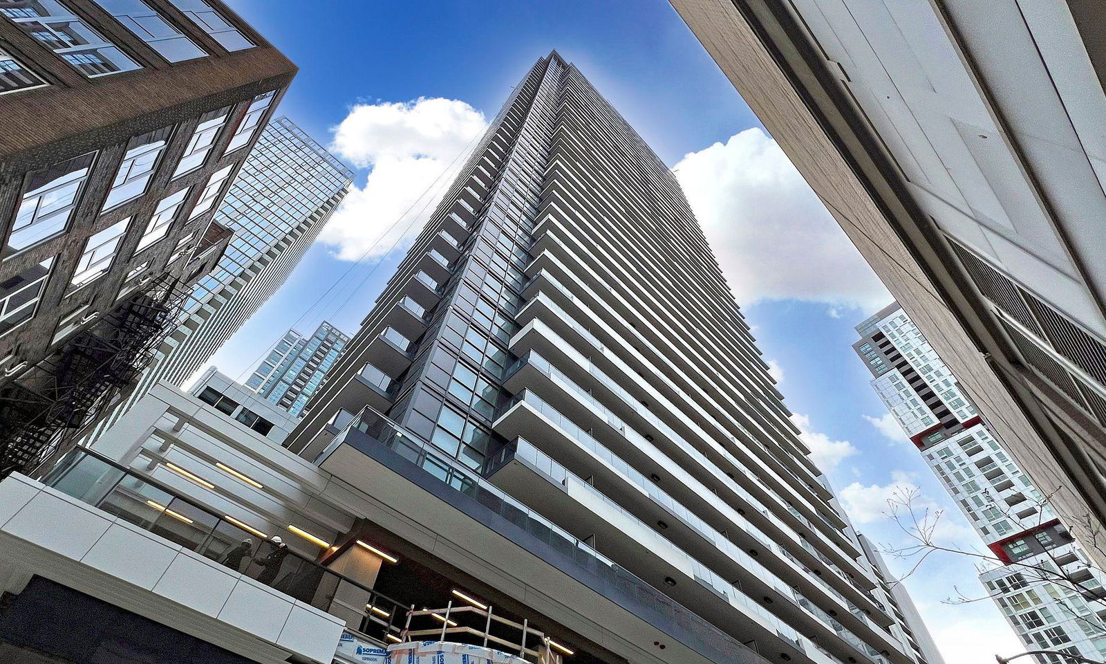 Central Condos exterior