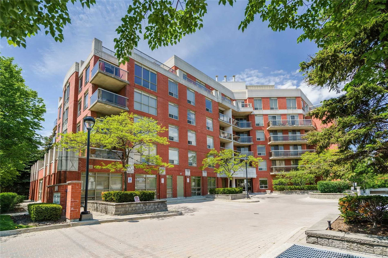 Ashlea Terrace Condos condo