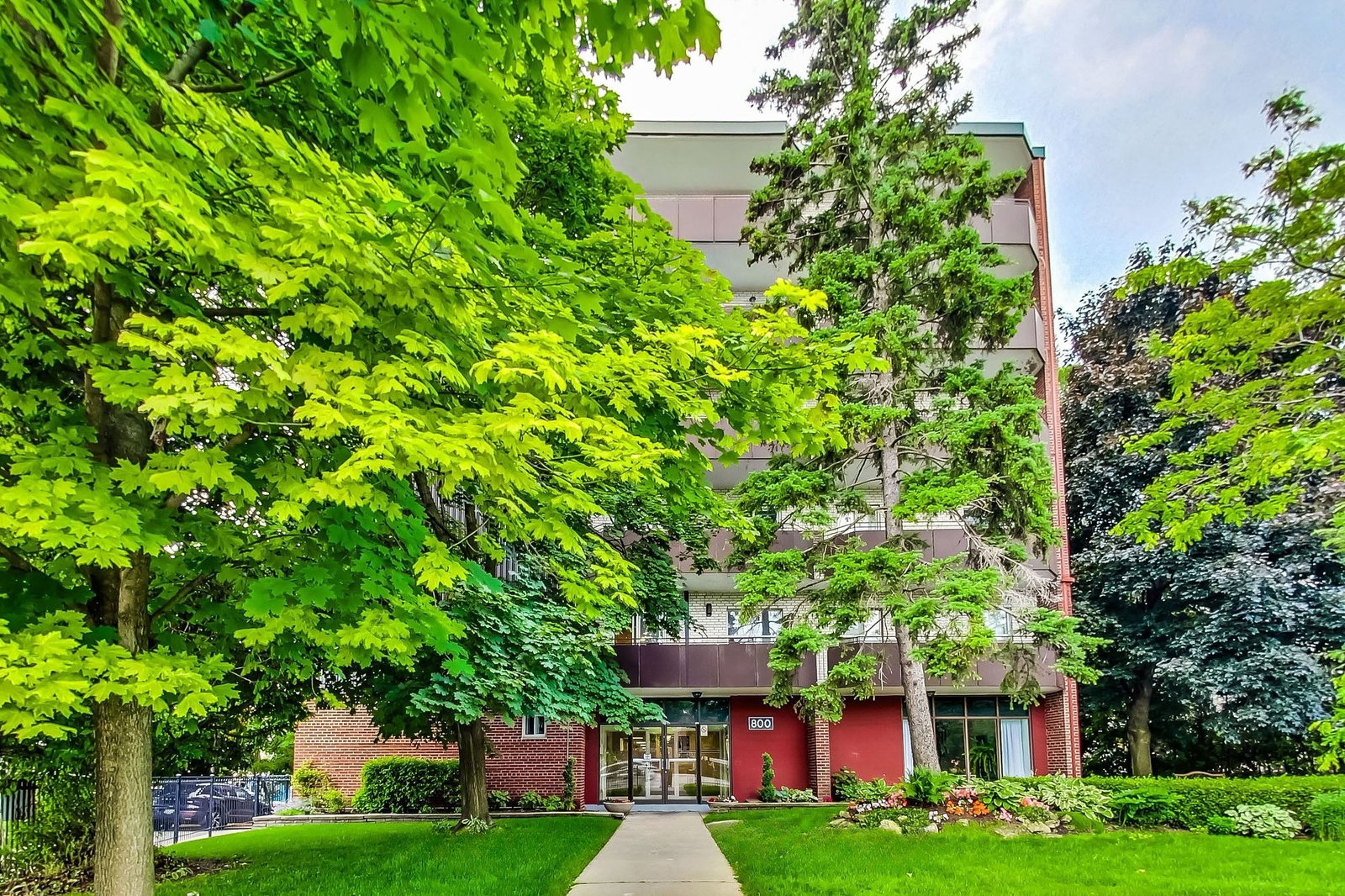 800 Kennedy Road condo