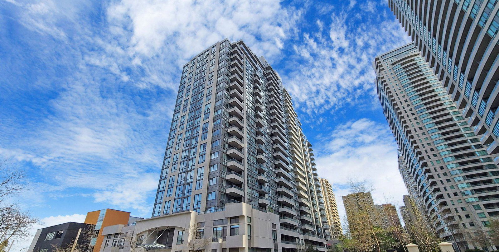 Pearl Condos condo