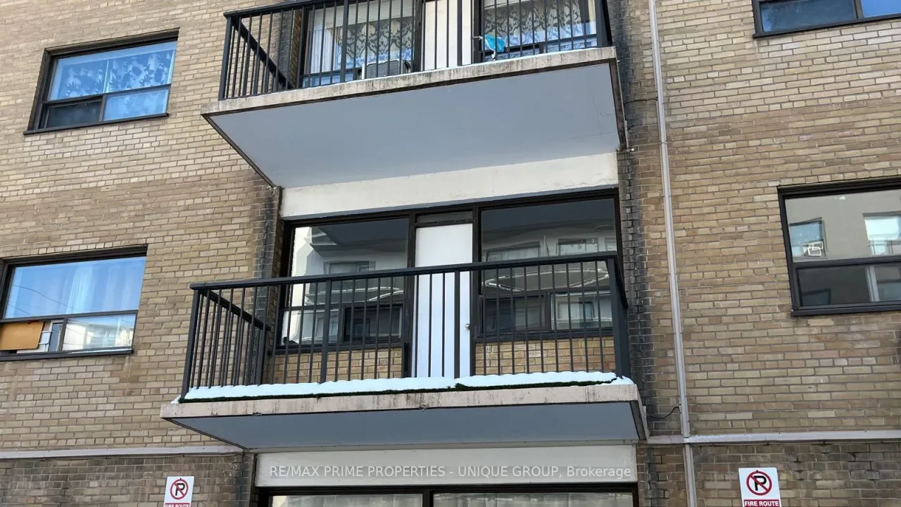 Serena Court exterior