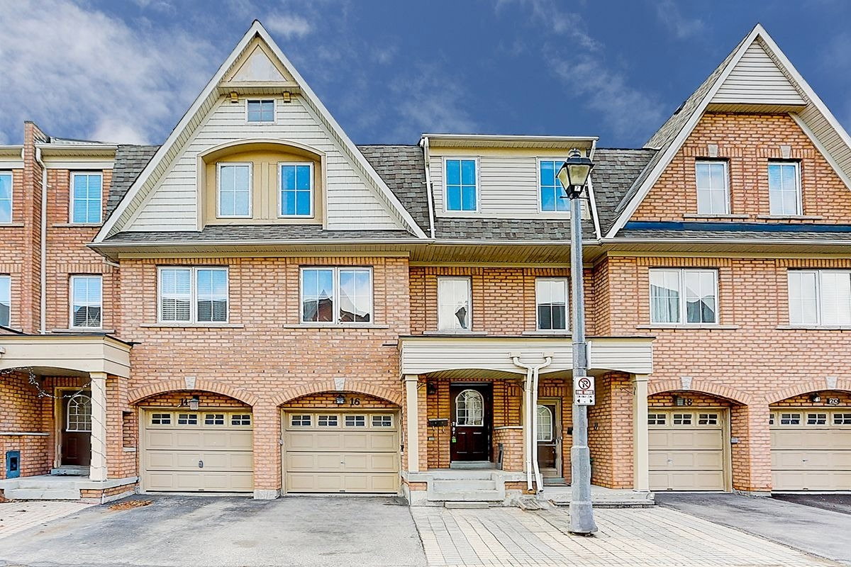 16 Pat Brooks Terrace condo building exterior