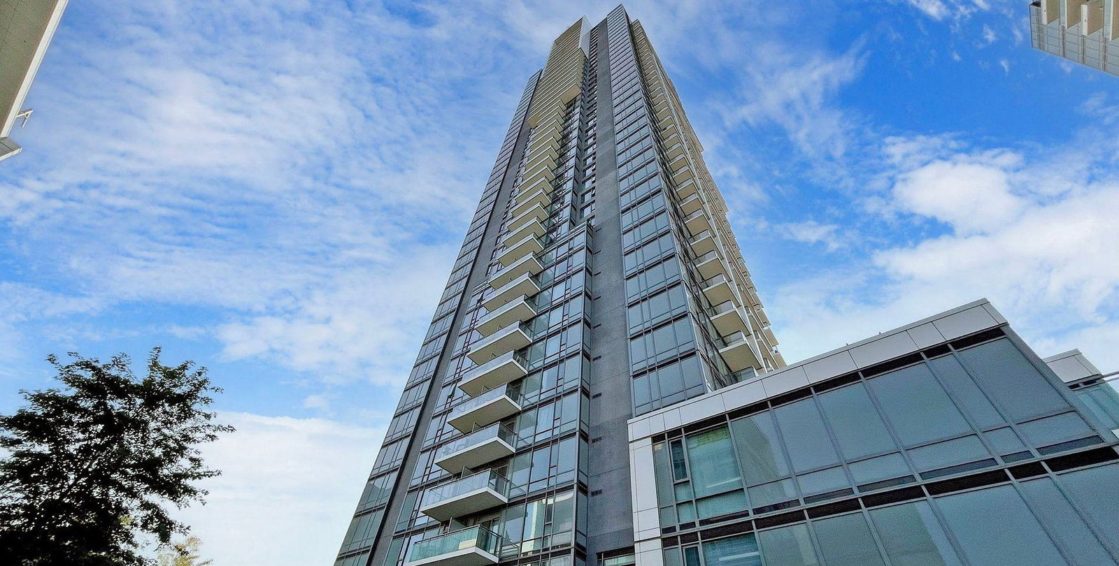 Alto and Parkside at Atria condo