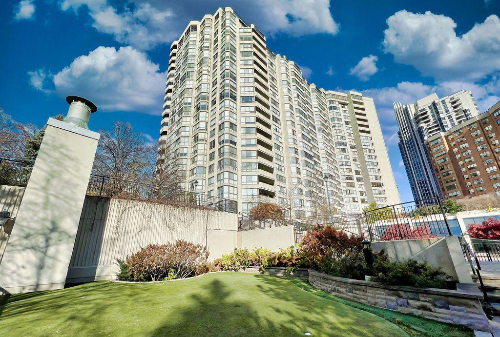 Skyview Condos exterior