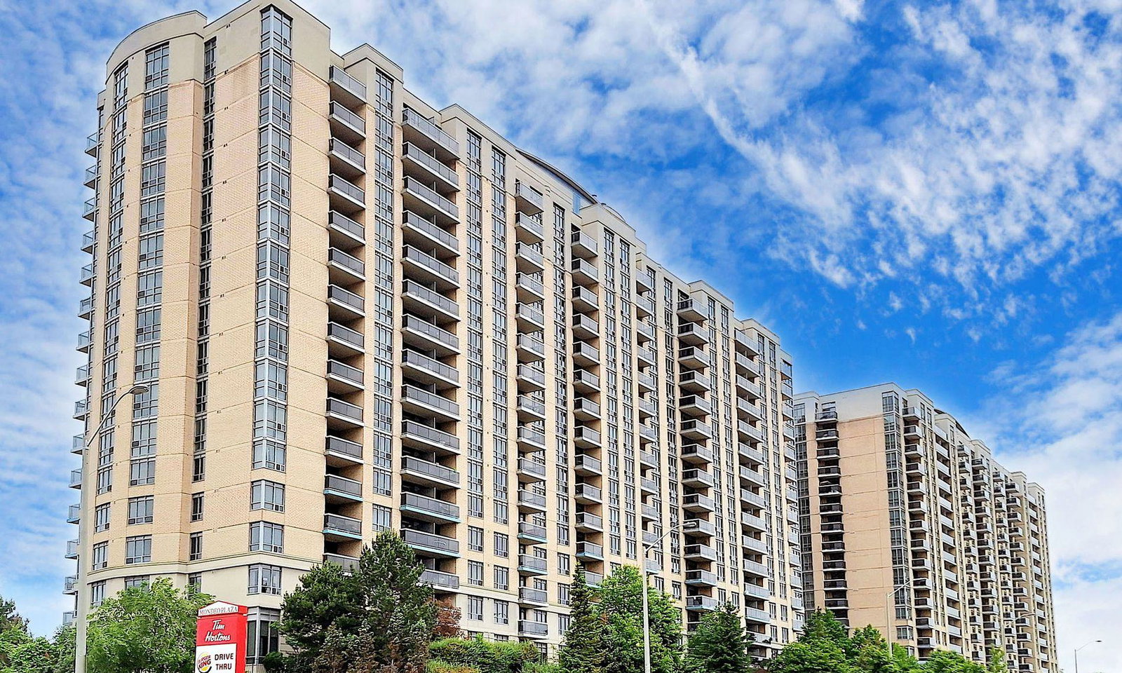 Mondeo Springs Condos exterior