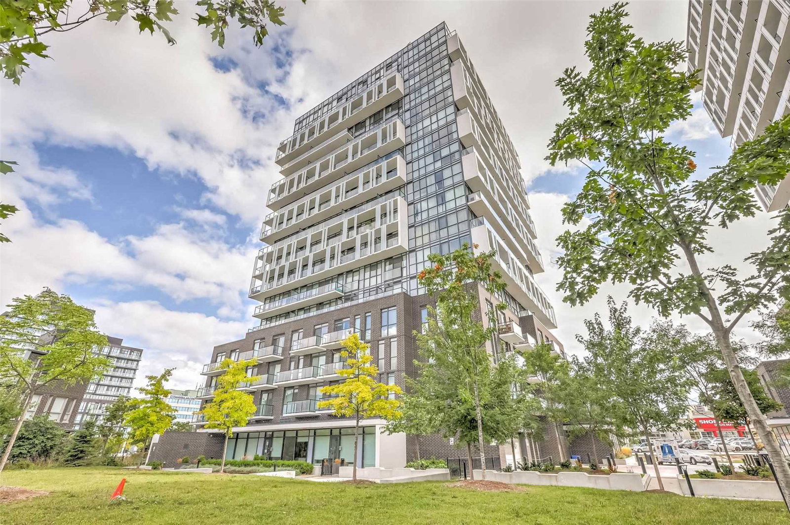 Soul Condos exterior