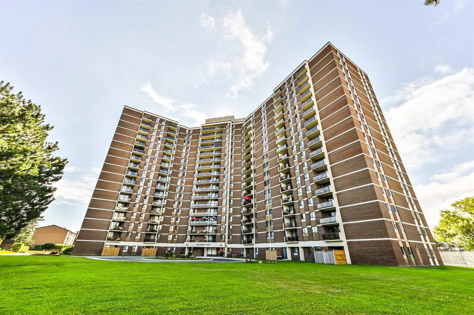 McCowan Place Condos exterior