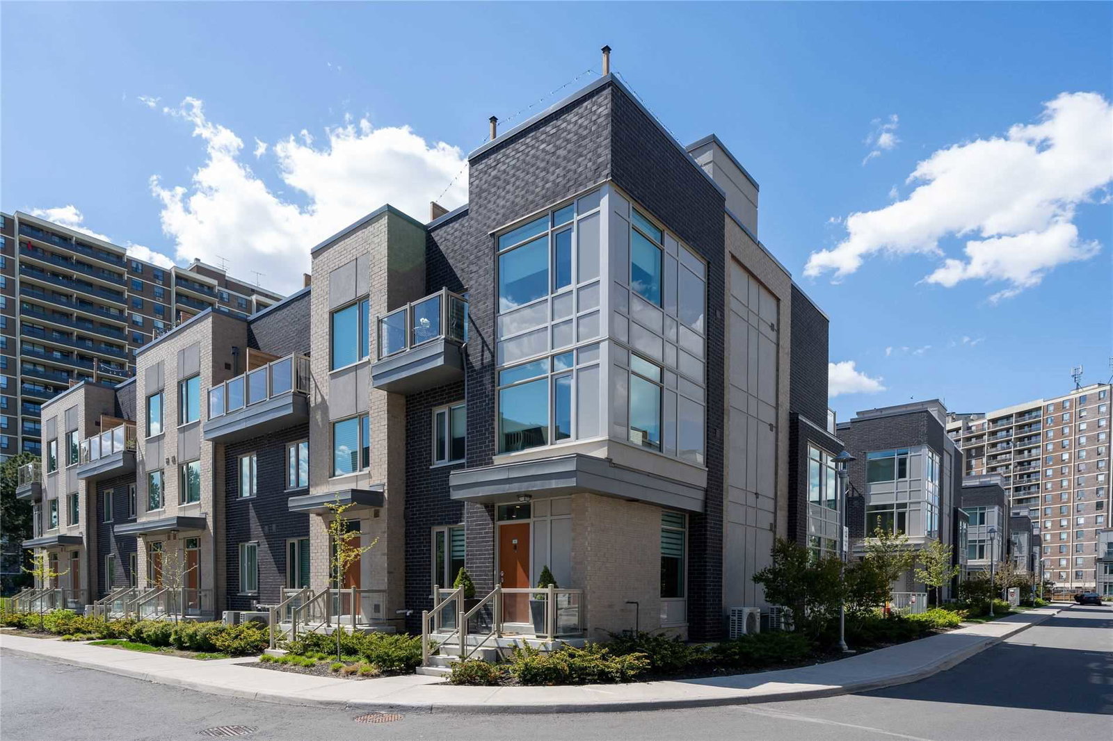 Dwell City Towns condo