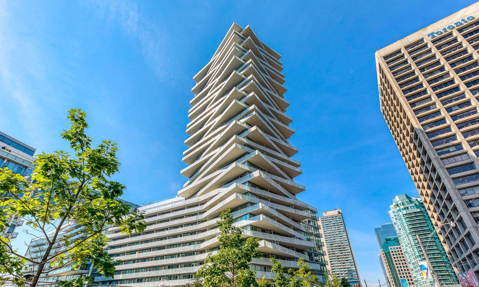 Pier 27 The Tower Condos exterior