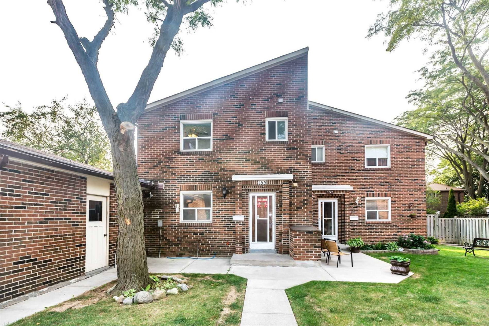 Dusay Place Townhomes condo