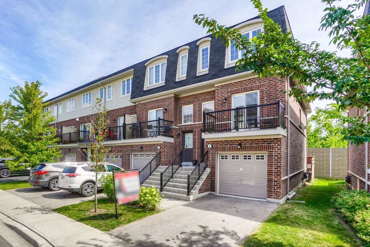 1123 Haig Boulevard exterior