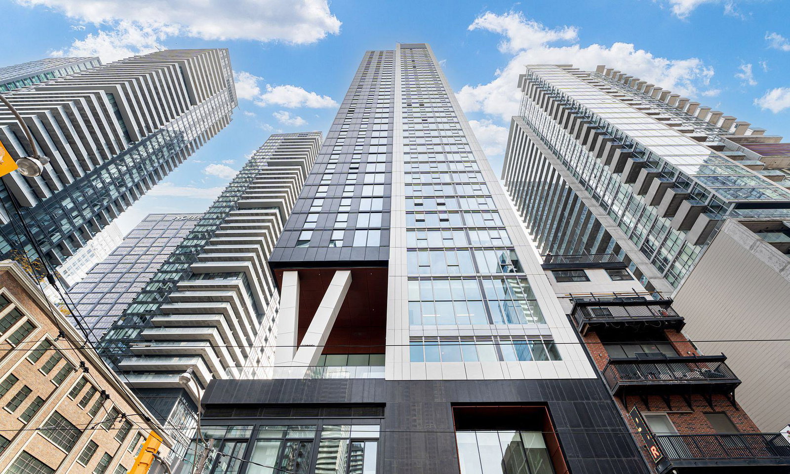 357 King Condos exterior