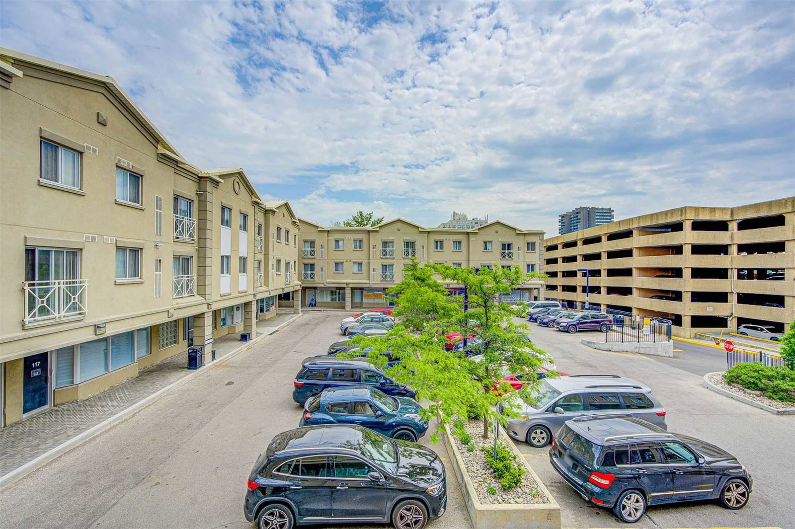 Bauhinia Court Townhomes condo