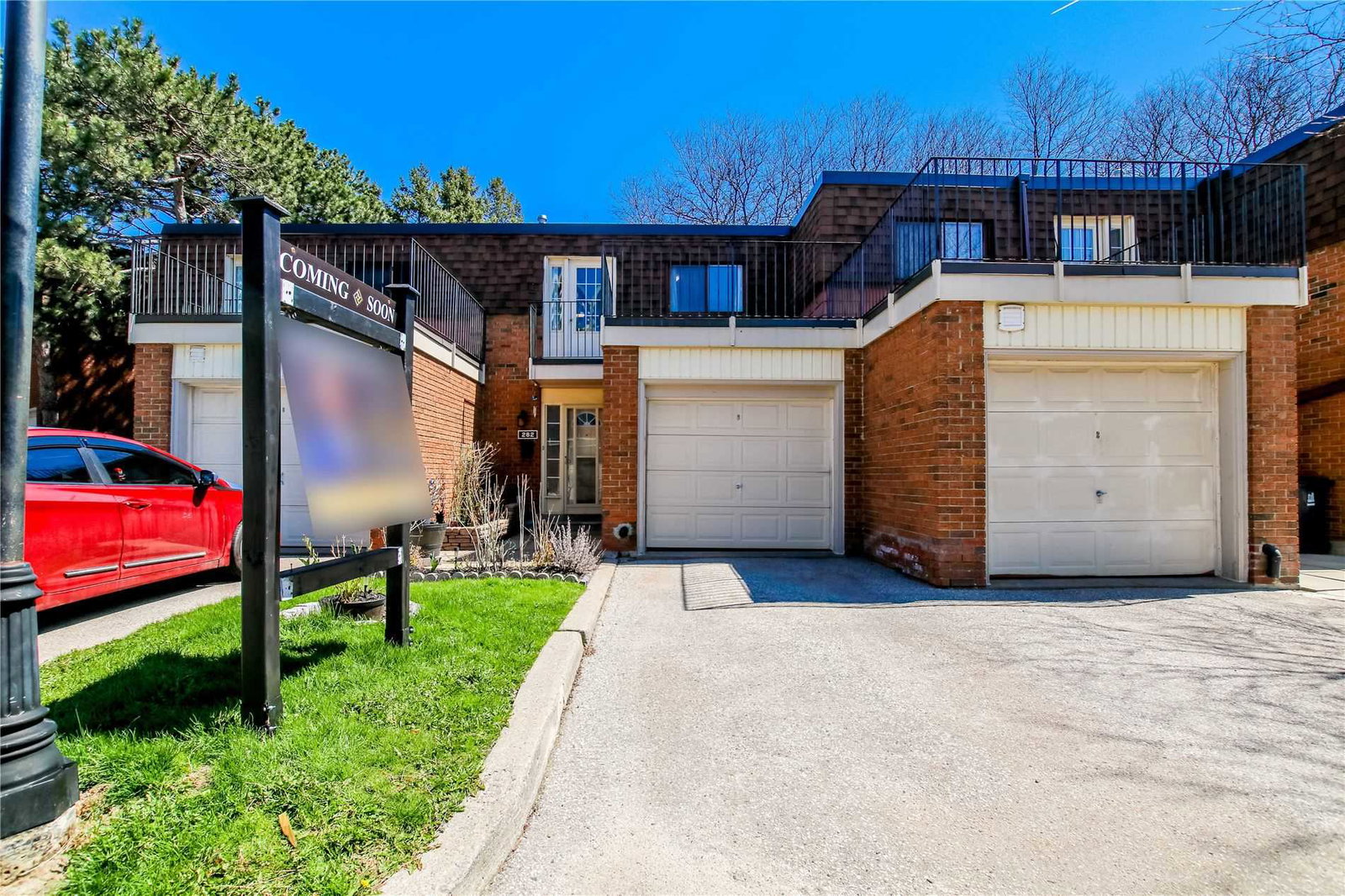 202 Sprucewood Court Townhouses condo