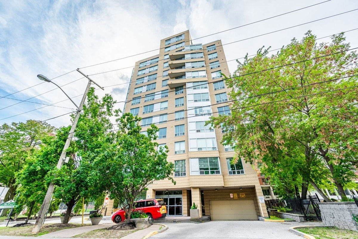 2800 Warden Avenue exterior