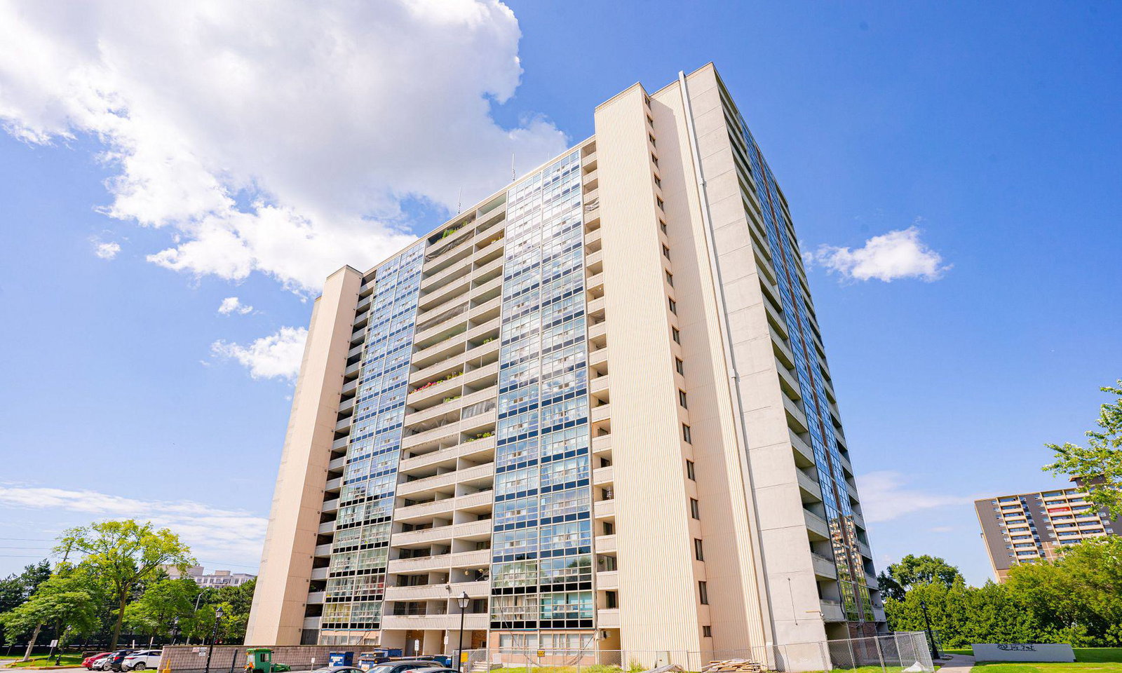 3380 Eglinton Avenue East Condos exterior