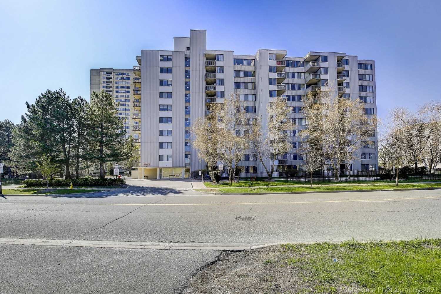 2500 Bridletowne Circle Condos condo