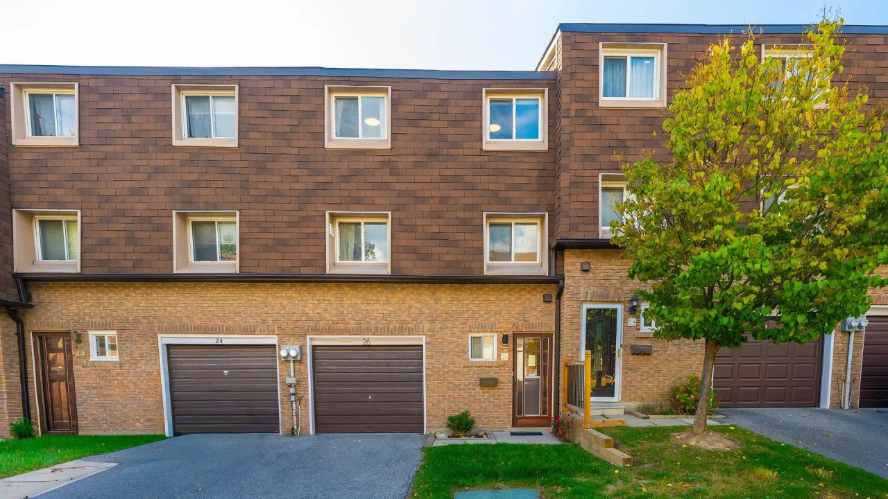 Moss & Wheelway Townhomes condo