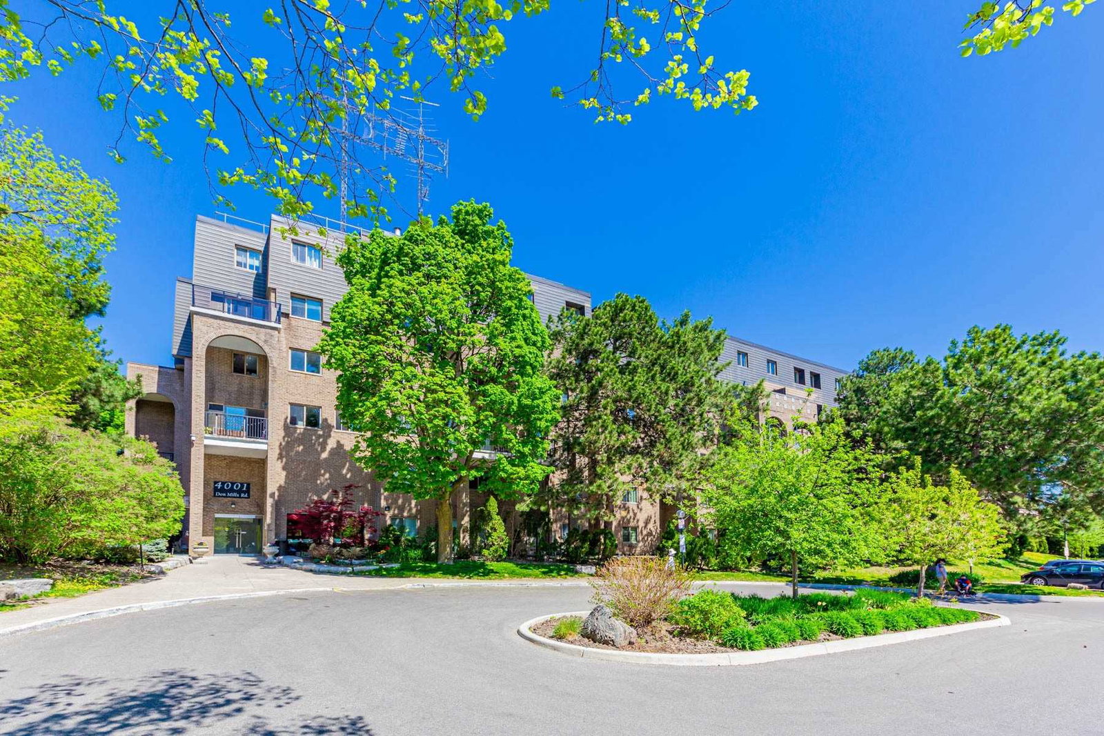 4001 Don Mills Road Condos condo