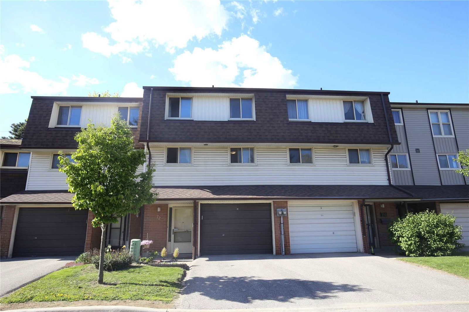 Yellow Birchway Townhomes exterior