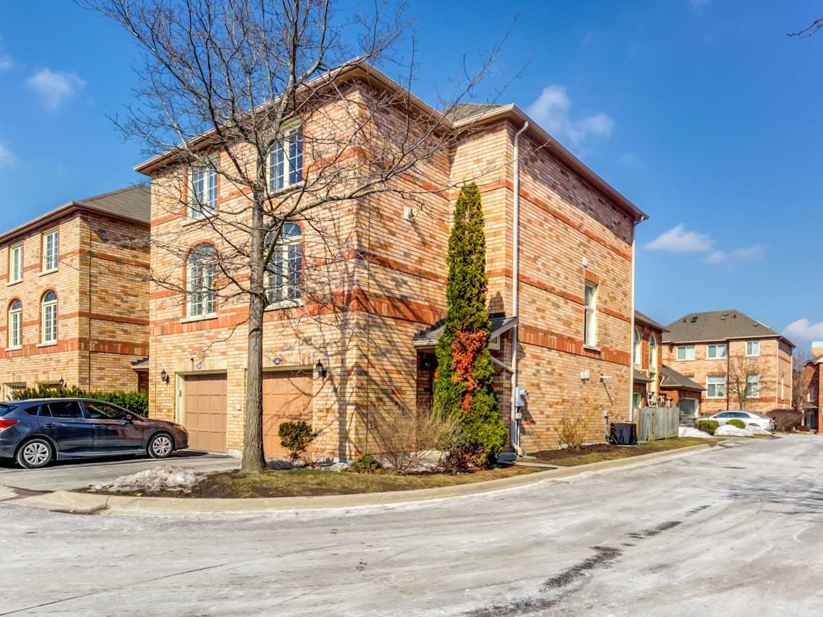 Classics at Guildwood exterior