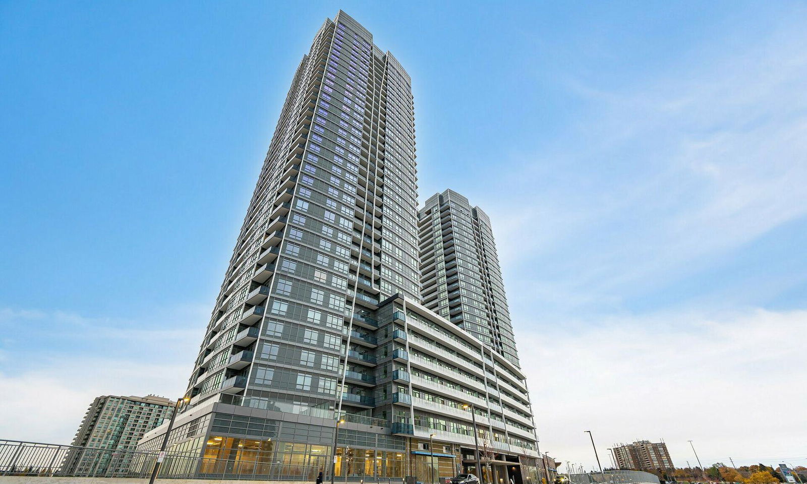 Promenade Park Towers Building B exterior