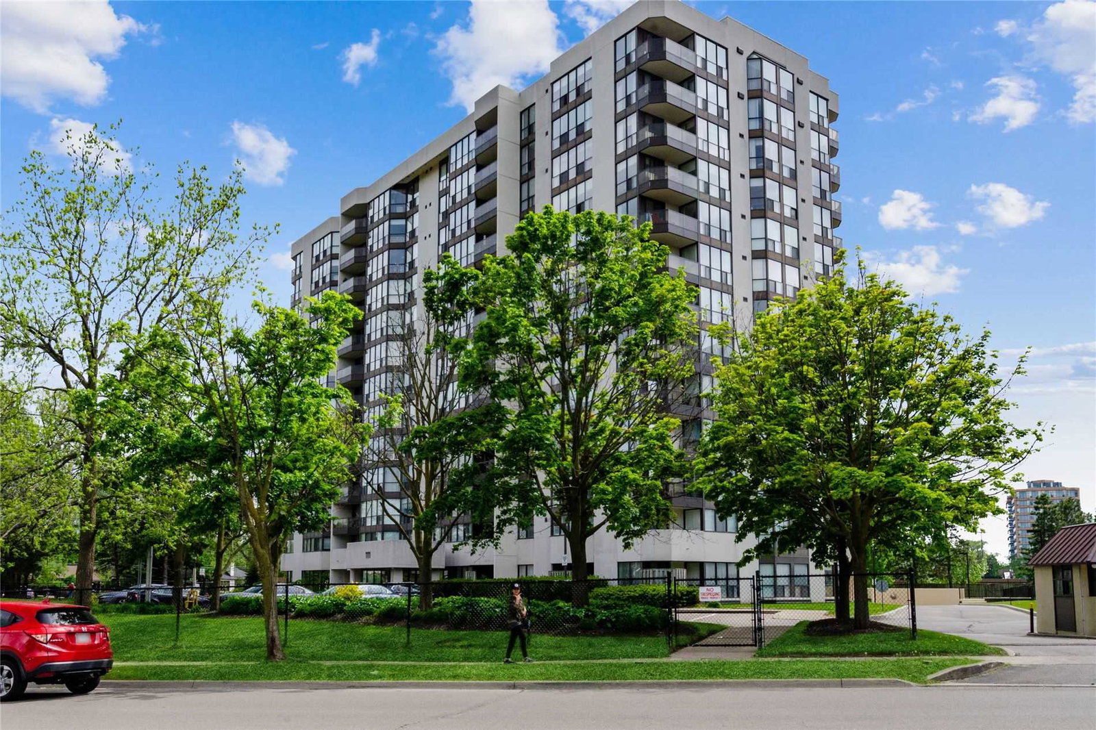 Orchard Place Condos exterior