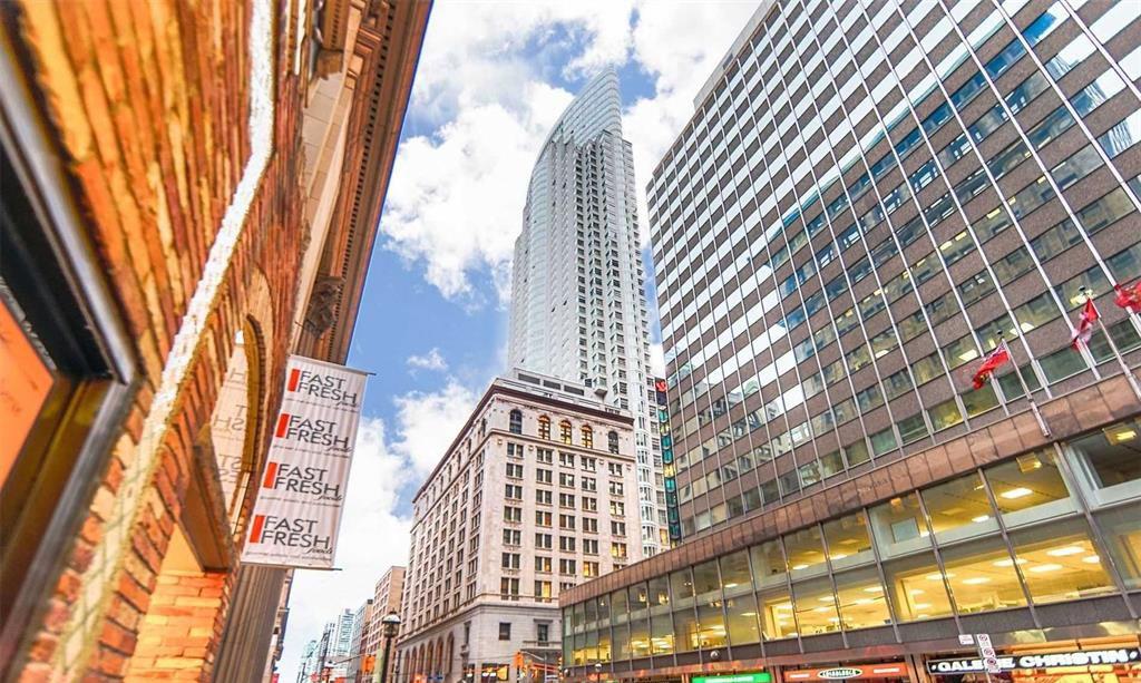 One King West Hotel & Residence exterior