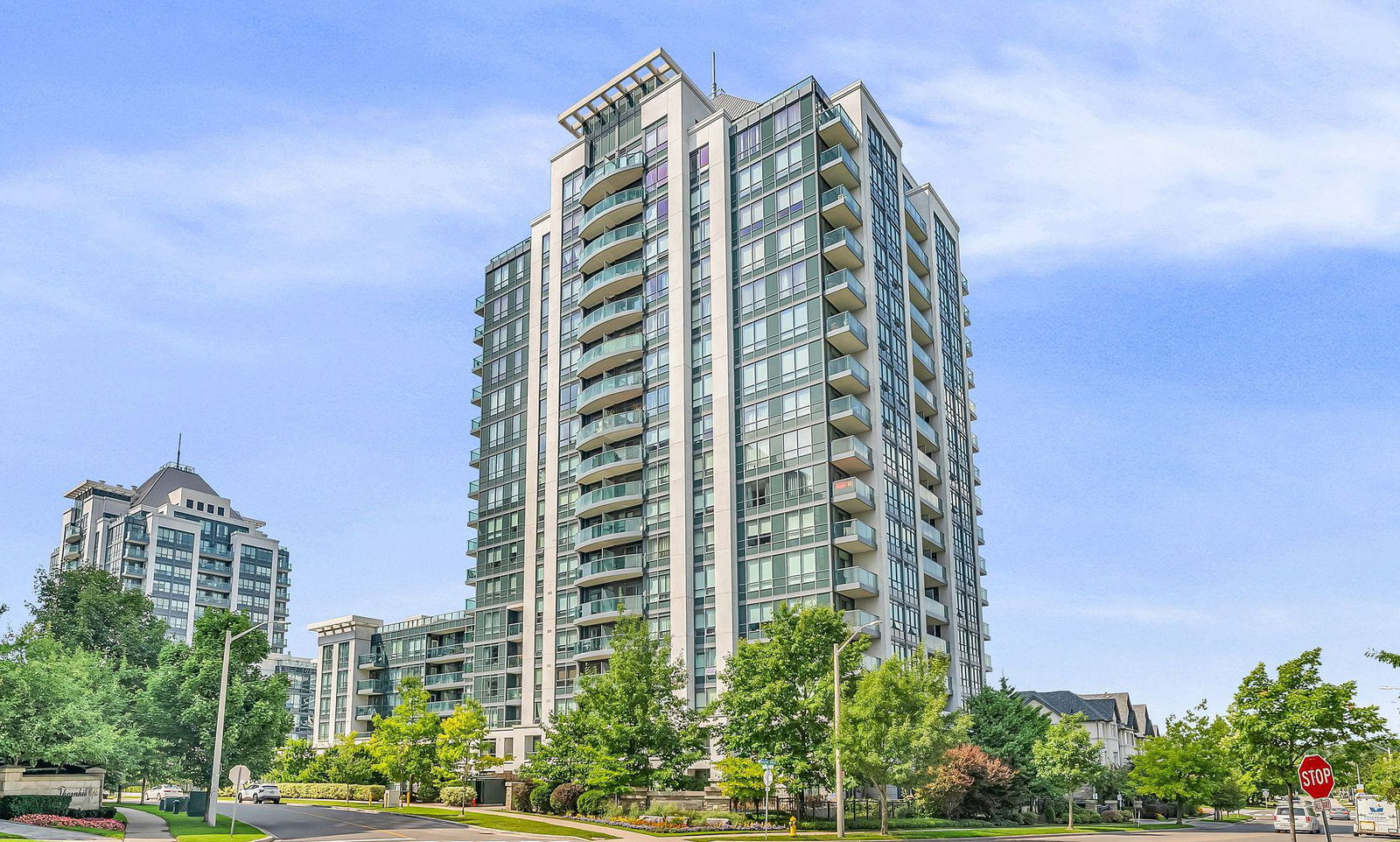 Central Park Condos & Towns condo