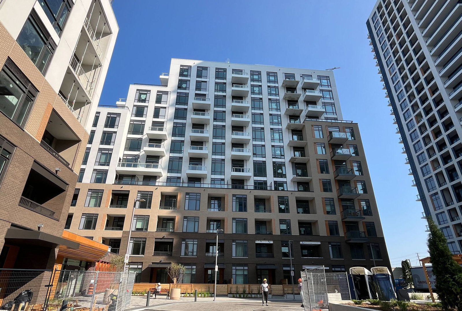 Boulevard exterior