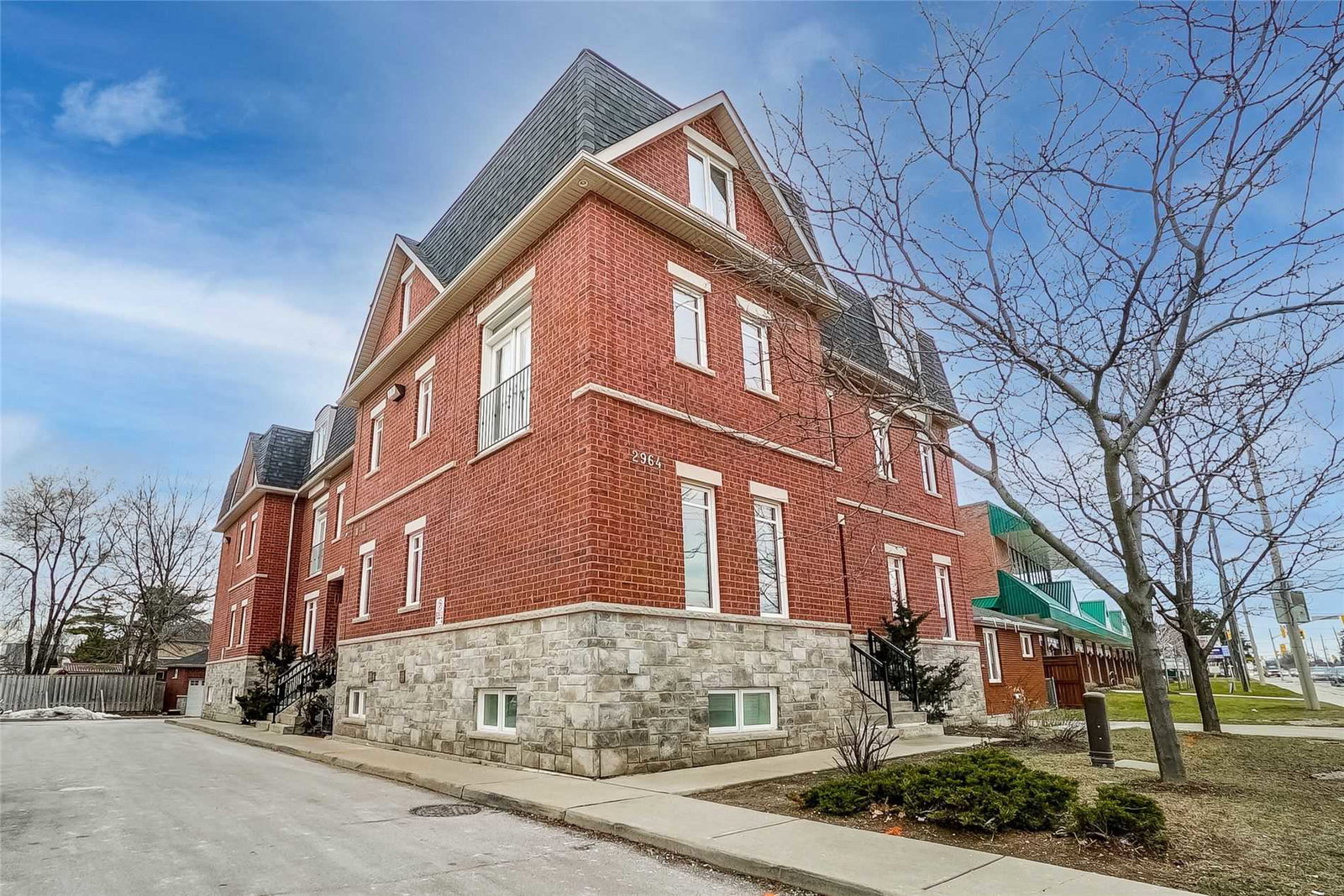 2964 Islington Townhomes exterior