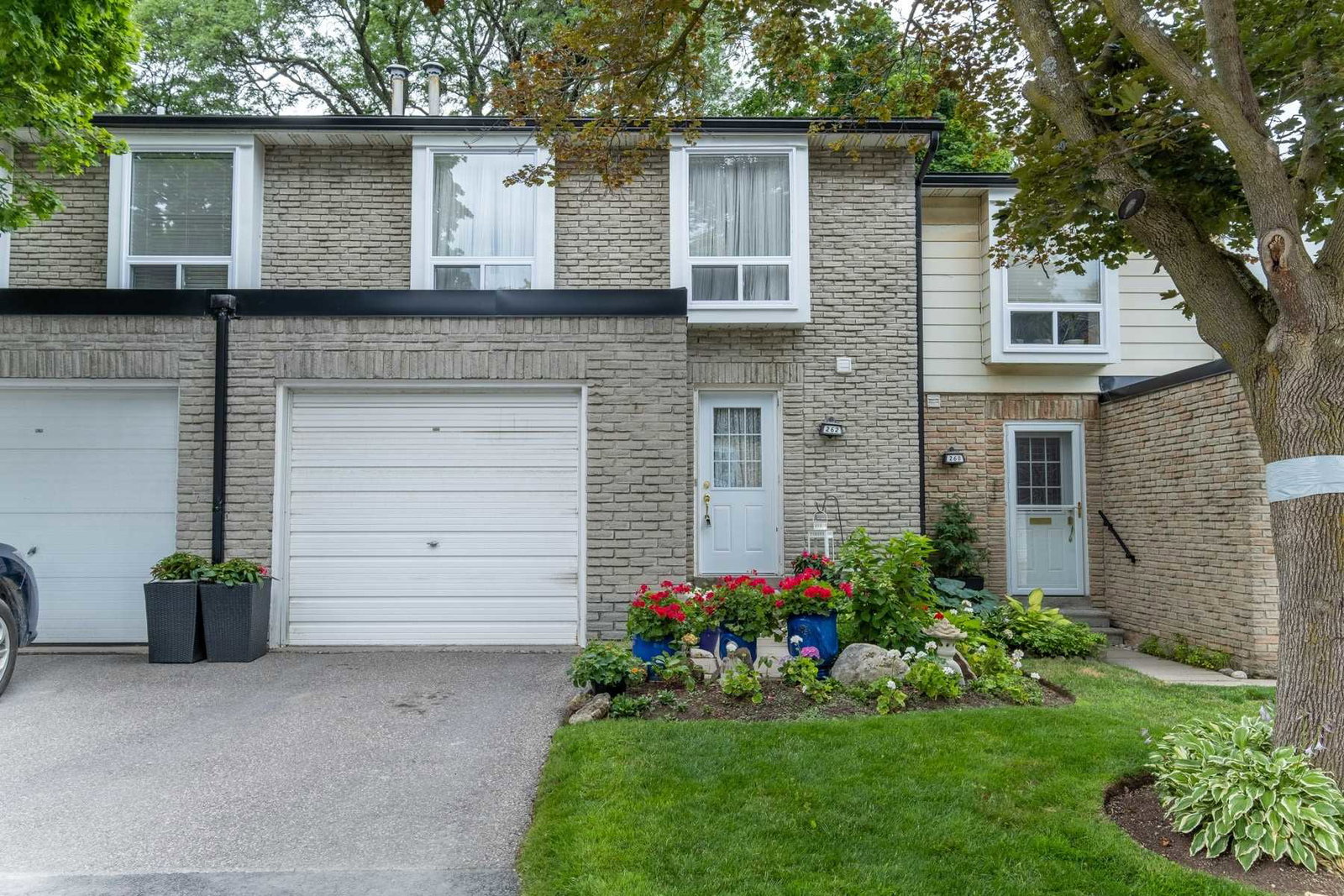 Royal Bayview exterior