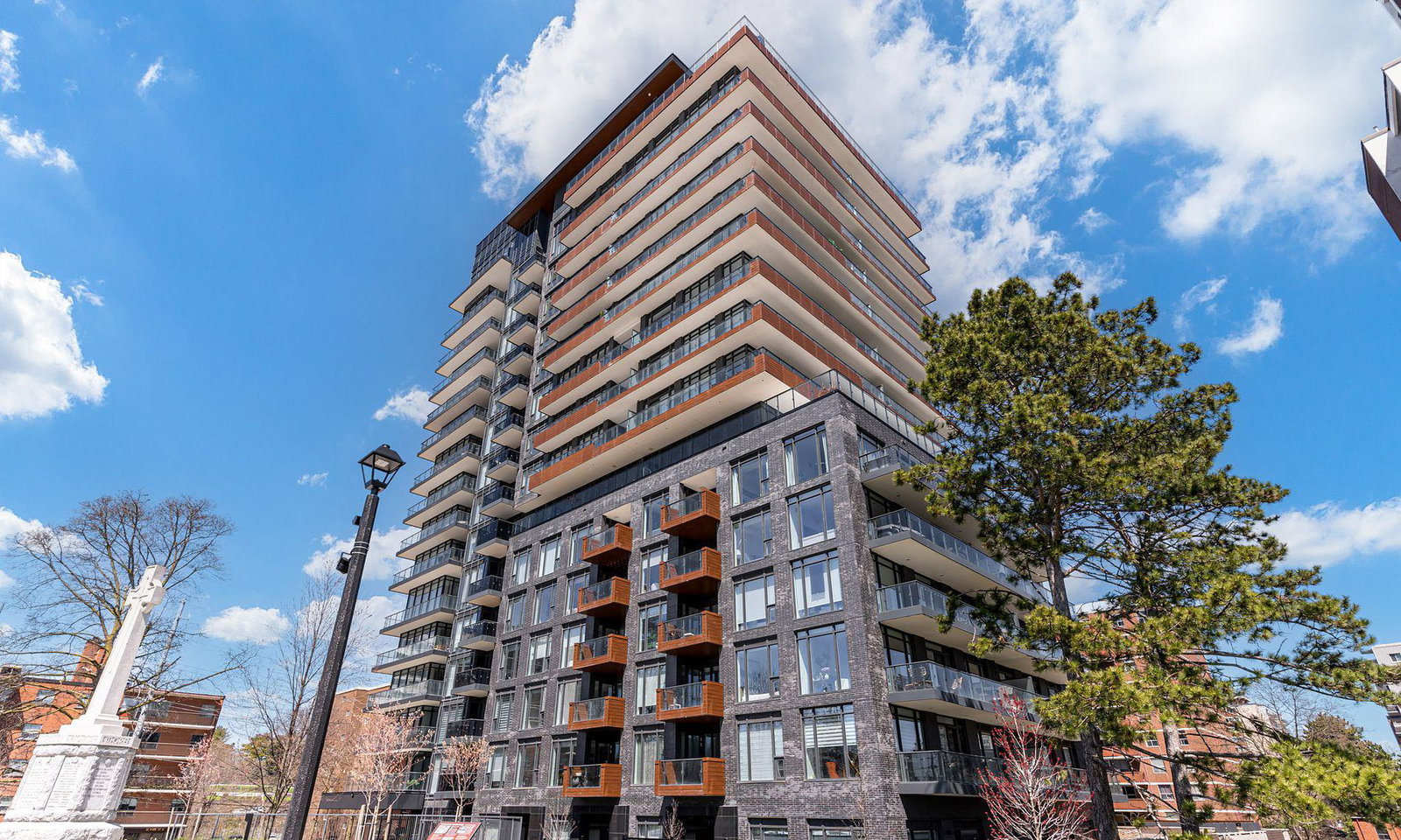 TANU exterior