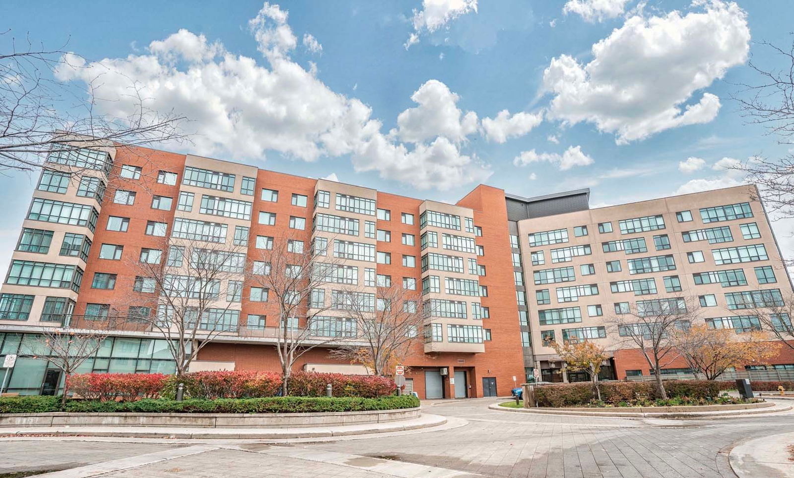 Yee Hong Garden Terrace exterior