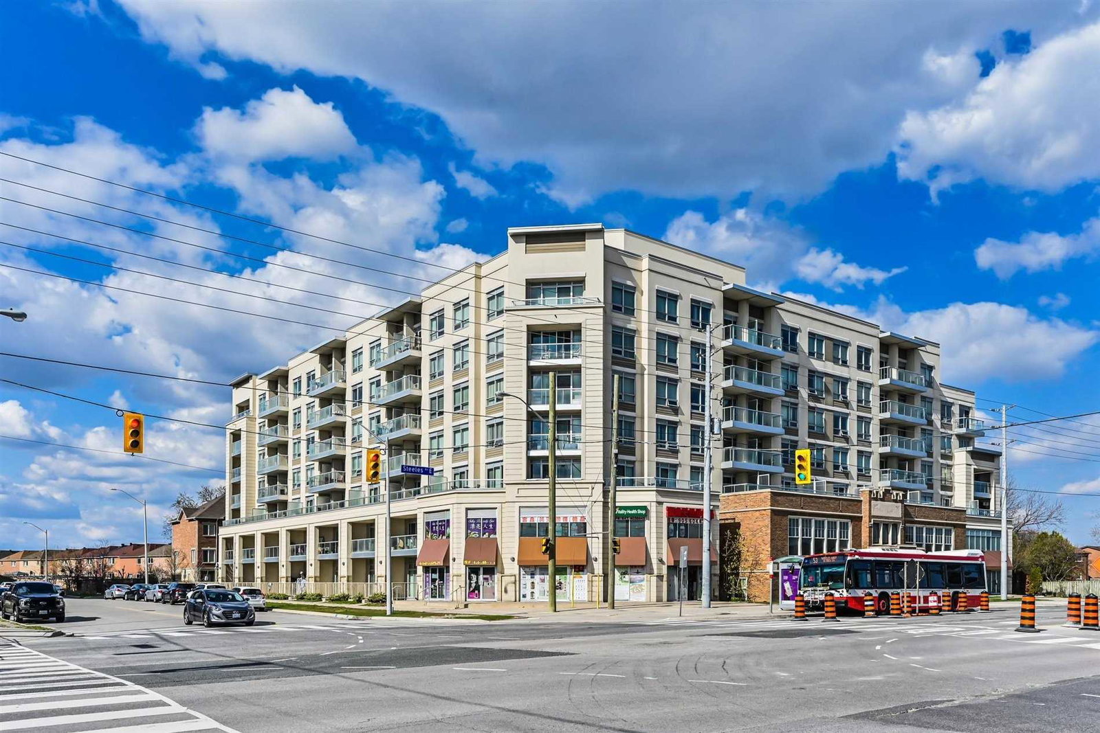 Milliken Centre Condos exterior